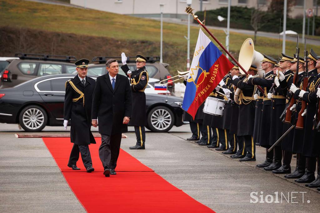 Borut Pahor, slovenska vojska