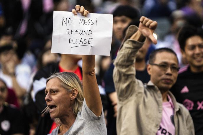 Lionel Messi Hong Kong | Več kot 40.000 prebivalcev Hong Konga je želeli gledati Lionela Messija. | Foto Guliverimage