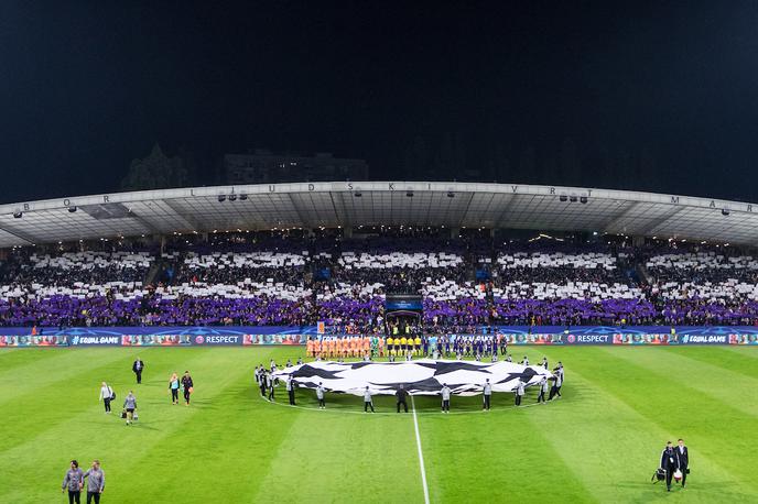 Maribor Liverpool | Maribor je nazadnje igral dvoboje skupinskega dela lige prvakov v sezoni 2017/18. Tako mogočno je bilo vzdušje v Ljudskem vrtu pred tekmo med Mariborom in Liverpoolom. | Foto Matic Klanšek Velej/Sportida