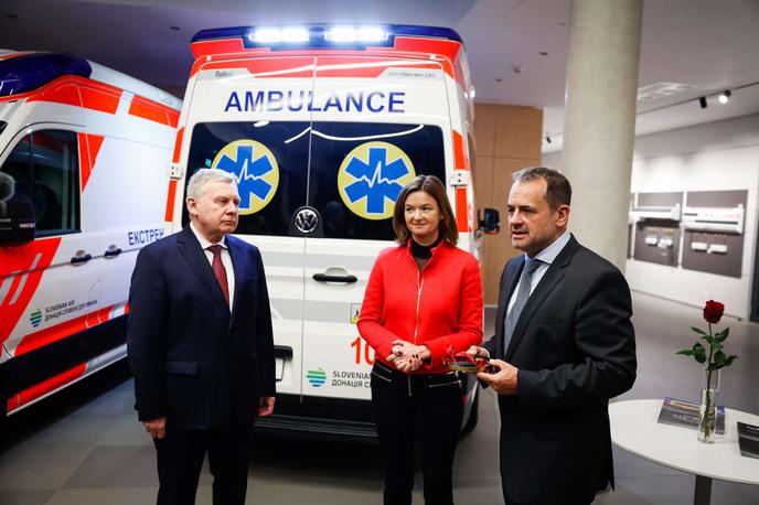 Tanja Fajon, podjetje Medicop | Še skoraj 5,5 milijona evrov so za pomoč Ukrajini namenile različne humanitarne organizacije. | Foto STA