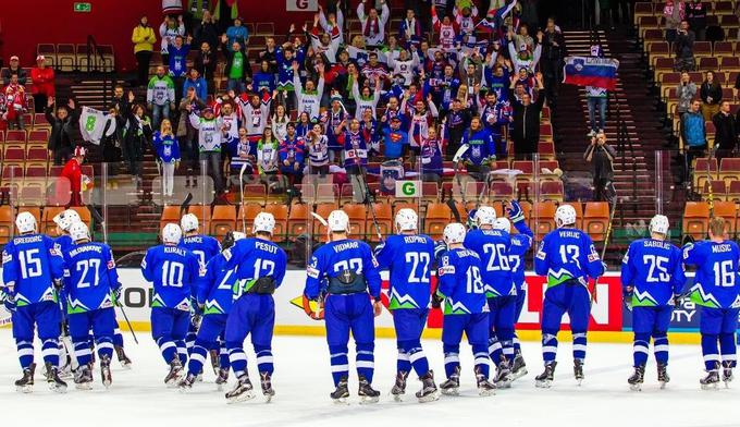 Da bo v petek veselo, bo treba nujno premagati Avstrijce. Poraz bi lahko odnesel tudi drugo mesto, ki bo morda peljalo v elito. | Foto: HZS/Drago Cvetanovič