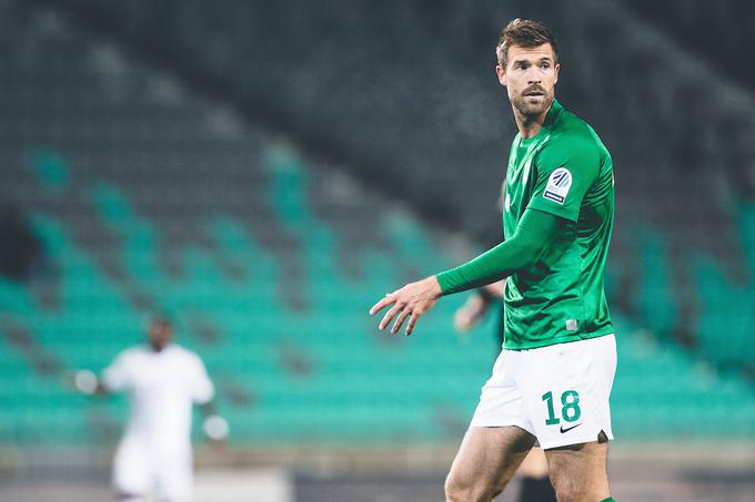 Pri 31 letih želi Futacs dokazati, da še ne spada v staro šaro. V zadnji sezoni je igral na Madžarskem in za ZTE dosegel le štiri zadetke. V Ljubljano se je odpravil med sezono kot prost igralec. | Foto: Grega Valančič/Sportida