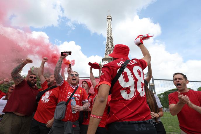 Pariz navijači Liverpool | Kaos pred finalom lige prvakov še vedno buri duhove. | Foto Reuters