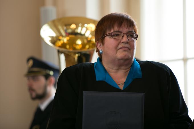 Irena Sirotič Dobrila je priznanje prejela za izjemen prispevek pri uresničevanju ciljev Rdečega križa Slovenije - Območnega združenja Koper. | Foto: Klemen Korenjak