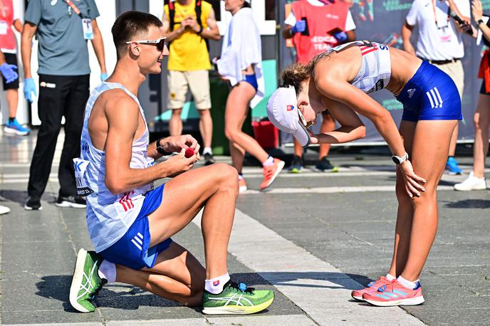 Hana Burzalova zaroka SP Budimpešta 2023 | Foto Reuters