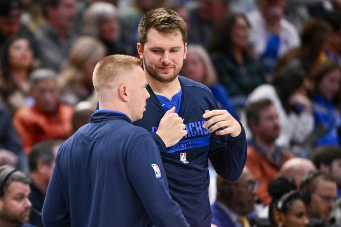 Sean Sweeney Luka Dončić Dallas Mavericks | Sean Sweeney in Luka Dončić | Foto Reuters