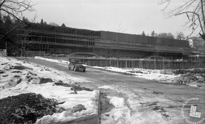 Hala Tivoli, januar 1965. | Foto: Svetozar Busić, hrani Muzej novejše zgodovine Slovenije