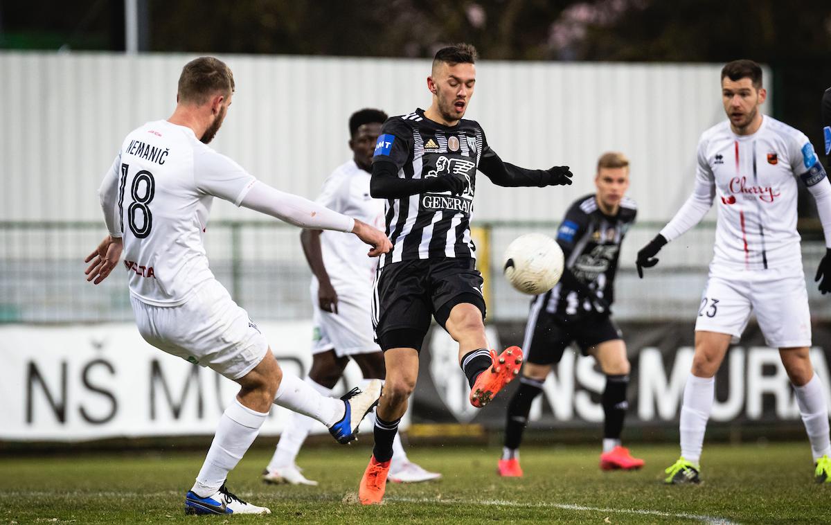 NŠ Mura NK Tabor Sežana | Mura in Tabor sta se razšla brez zadetka in zmagovalca. | Foto Blaž Weindorfer/Sportida