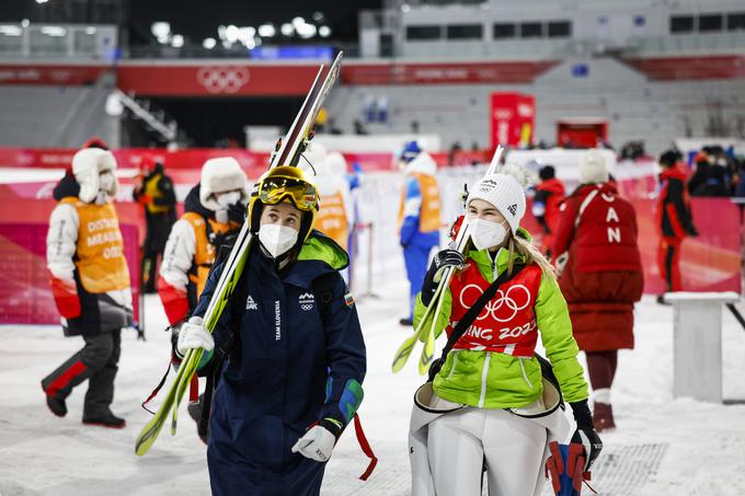 Urša Bogataj in Nika Križnar sta na skoraj vseh treningih končali med prvo trojico. | Foto: Guliverimage/Vladimir Fedorenko