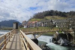 Veselje v Škofji Loki: most, ki povezuje, ponovno prehoden #foto