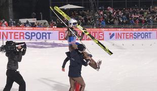 Kamil Stoch in slovenski skakalci za zgodovino