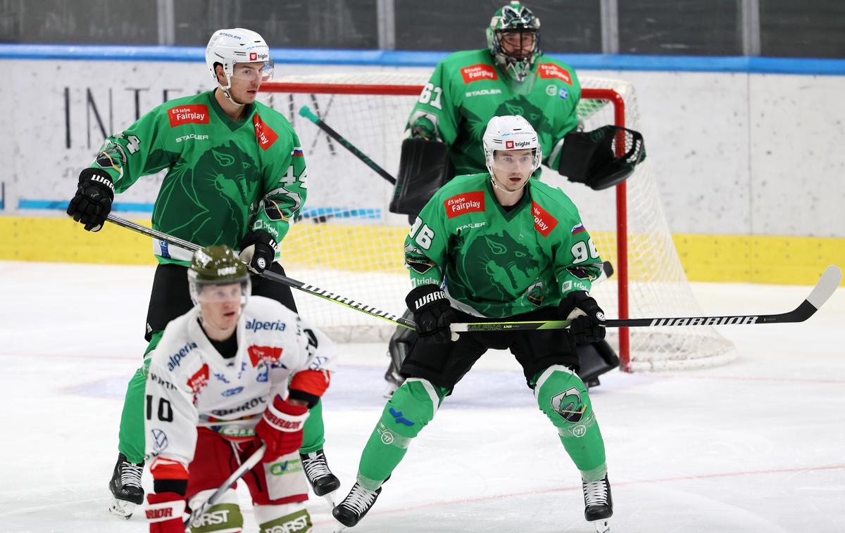 IceHL: HK Olimpija - Bolzano | Olimpija je v podaljšku izgubila še proti Bolzanu. | Foto www.alesfevzer.com