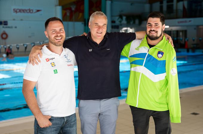 V sredo je svojo športno kariero sklenil tudi paraplavalec Darko Đurić, ki ga s Fabčičem druži več stičnih točk, prav tako plavalni trener Boro Štrumbelj. | Foto: Vid Ponikvar