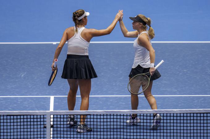 Billie Jean King Cup – Veronika Erjavec in Ela Nala Milić v igri dvojic | Foto: Guliverimage