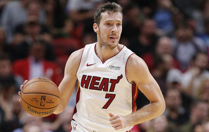 Goran Dragić (Miami) se bo v prvi tekmi po daljšem premoru zaradi pandemije koronavirusa 1. avgusta pomeril proti Denverju, za katerega nastopa tudi njegov rojak Vlatko Čančar. | Foto: Getty Images