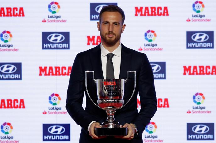 Jan Oblak | Jan Oblak je še četrtič v zadnjih štirih sezonah prejel nagrado za vratarja z najmanj prejetimi zadetki v španski ligi. | Foto Reuters