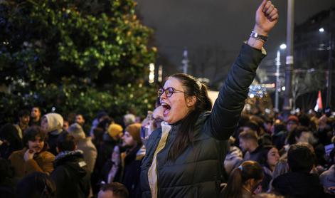 Protesti v Srbiji: študenti se ne dajo. Vučić: Lahko delajo, kar hočejo.