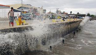 Tajfun Hagupit dosegel Filipine