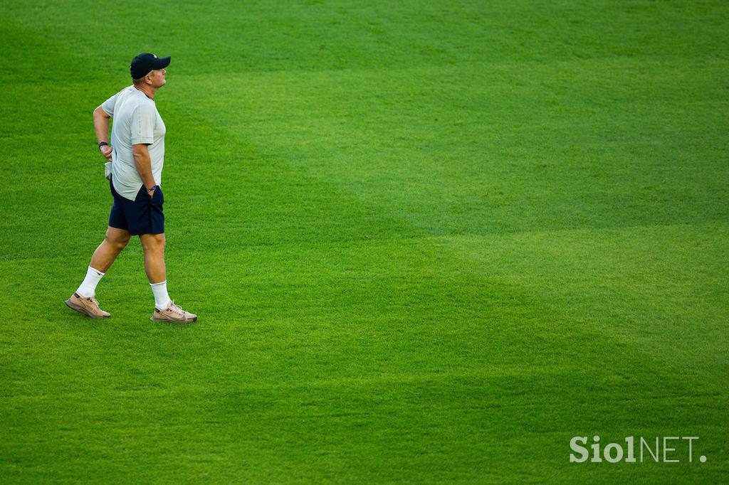 slovenska nogometna reprezentanca, trening, novinarska konferenca, Split