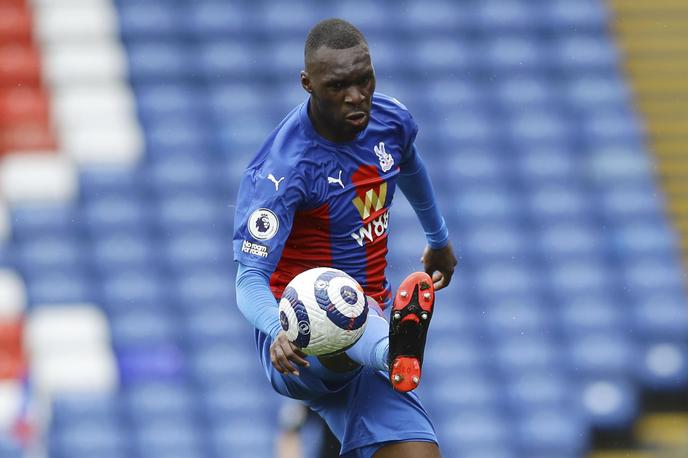 Christian Benteke | Benteke ostaja pri Crystal Palaceu še vsaj dve sezoni. | Foto Guliverimage