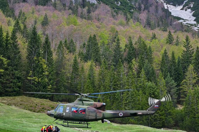 Reševalna akcija strmoglavljenega letala | Foto GRS Bovec