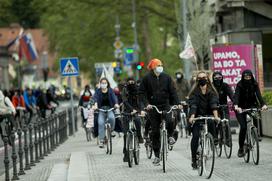 Protesti s kolesi