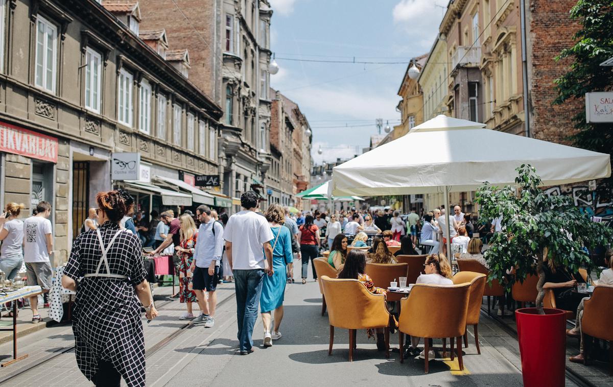 Zagreb | Na Hrvaškem so v minulih 24 urah ob 9658 testih zabeležili 816 novih okužb | Foto Ante Majić