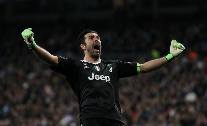 Največ glasov je zbral legendarni italijanski vratar Gianluigi Buffon. | Foto: Reuters