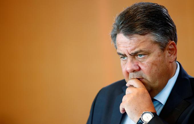 Nemški zunanji minister Sigmar Gabriel zaostruje varnostna opozorila za potovanja in posel v Turčiji. | Foto: Reuters