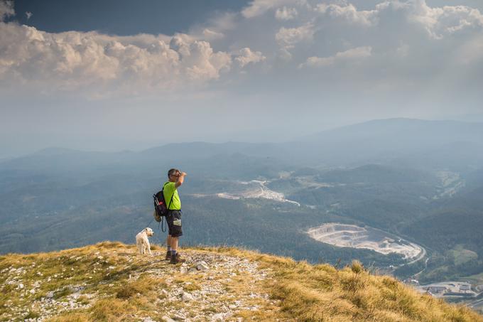 Pogled z Nanosa v lepem vremenu seže vse do Jadranskega morja in Triglava. | Foto: Klemen Korenjak