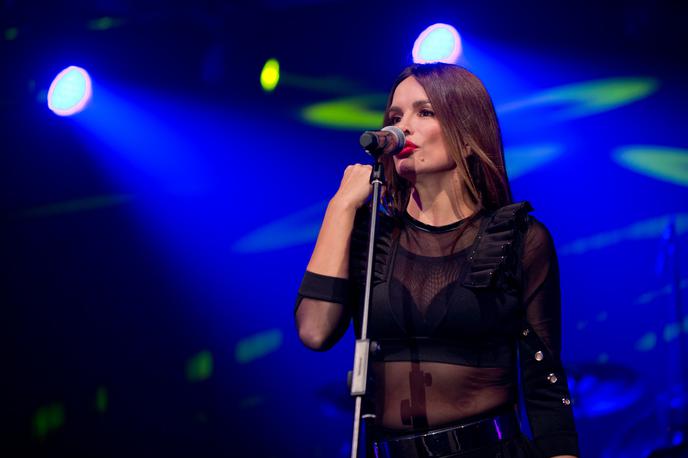 Severina | Hrvaška pevka je na podelitvi Zlati studio nastopila z otroškim pevskim zborom Zagrepčanke in dečki, s katerimi je sodelovala že v zadnji uspešnici Vjerujem v Boga. | Foto Mediaspeed