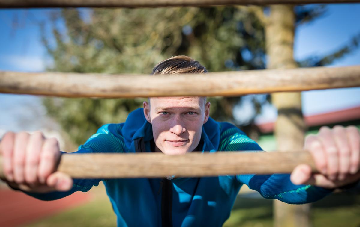 Luka Janežič | Najtežje mu je bilo, ko je moral prijateljem povedati, da ne more ponočevati | Foto Peter Kastelic/AZS