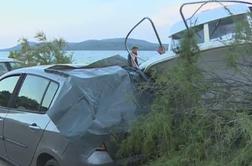 Šibenik: Z gliserjem zapeljal med kopalce na plaži