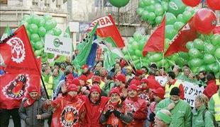 Belgijci na protestih zahtevajo boljši standard