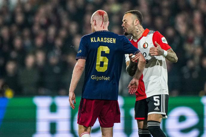 Davy Klaassen | Davy Kklaassen je dobil udarec v glavo. | Foto Guliverimage