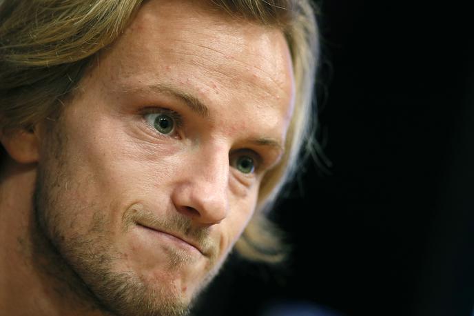 Ivan Rakitić | Ivan Rakitić ima z Barcelono sklenjeno pogodbo do leta 2021, a bi lahko Katalonijo zapustil že prej. | Foto Reuters