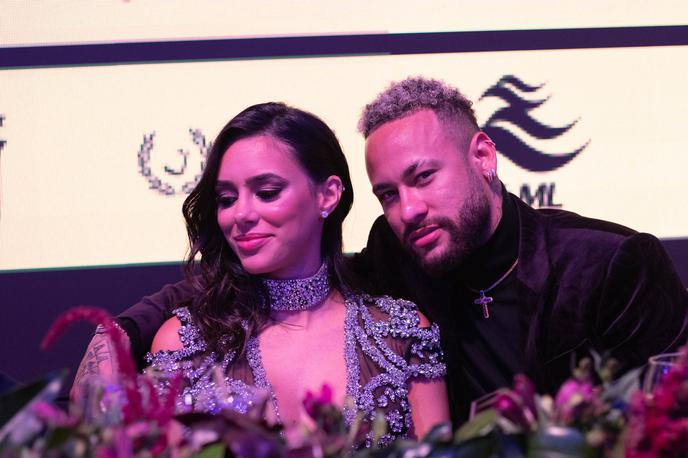 Neymar in Bruna Biancardi | Neymar naj bi Bruno Biancardi v času njunega razmerja prevaral kar 92-krat. | Foto Guliverimage