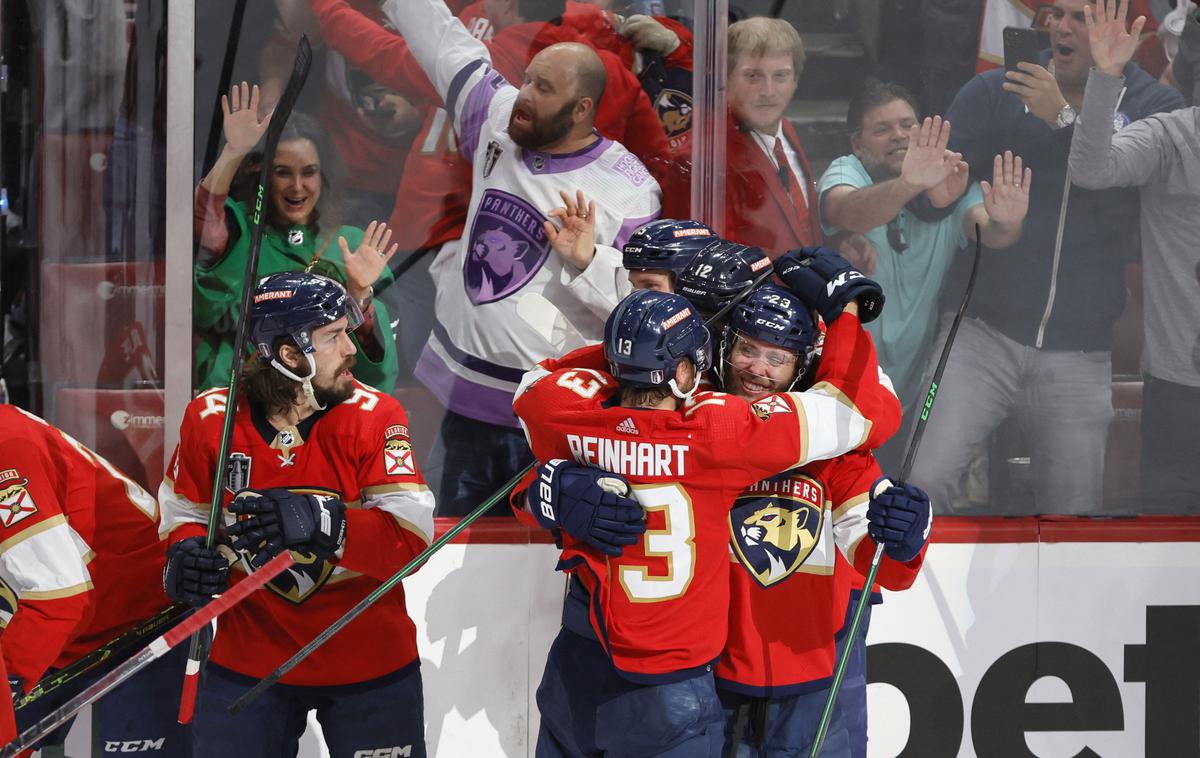 Florida Panthers | Hokejisti Floride Panthers so na tretji tekmi finala severnoameriške lige NHL na domačem ledu s 3:2 premagali Vegas Golden Knights s 3:2 in izid v zmagah znižali na 1:2. | Foto Guliverimage