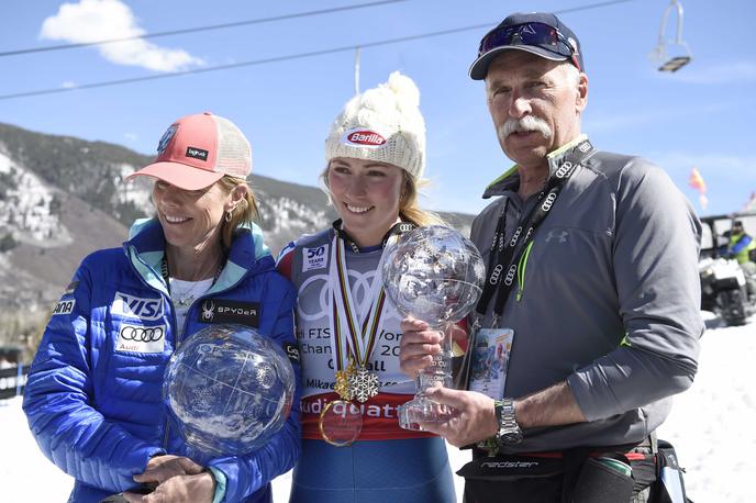 Eileen, Mikaela in Jim Shiffrin - Aspen, 2017 | Mikaela Shiffrin leta 2017 v Aspnu z mamo Eileen in očetom Jeffom. | Foto Reuters