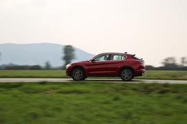 Alfa romeo stelvio