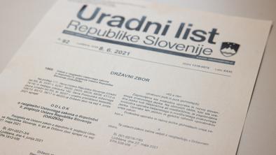 Vlada razmišlja o likvidaciji Uradnega lista