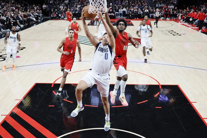 Dante Exum je s 23 točkami postavil strelski rekord v dresu Dallasa. | Foto: Reuters