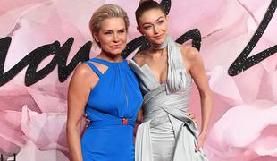 Seksi mama Hadid razkrila: V mojem telesu ni več sra**a