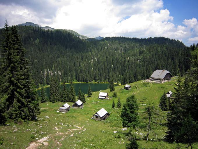 Koča na Planini pri Jezeru | Foto: 