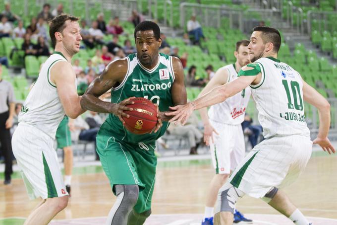 Rezultat v polfinalni seriji Olimpija – Zlatorog je poravnan na 1:1. Tretja tekma bo v četrtek. | Foto: 