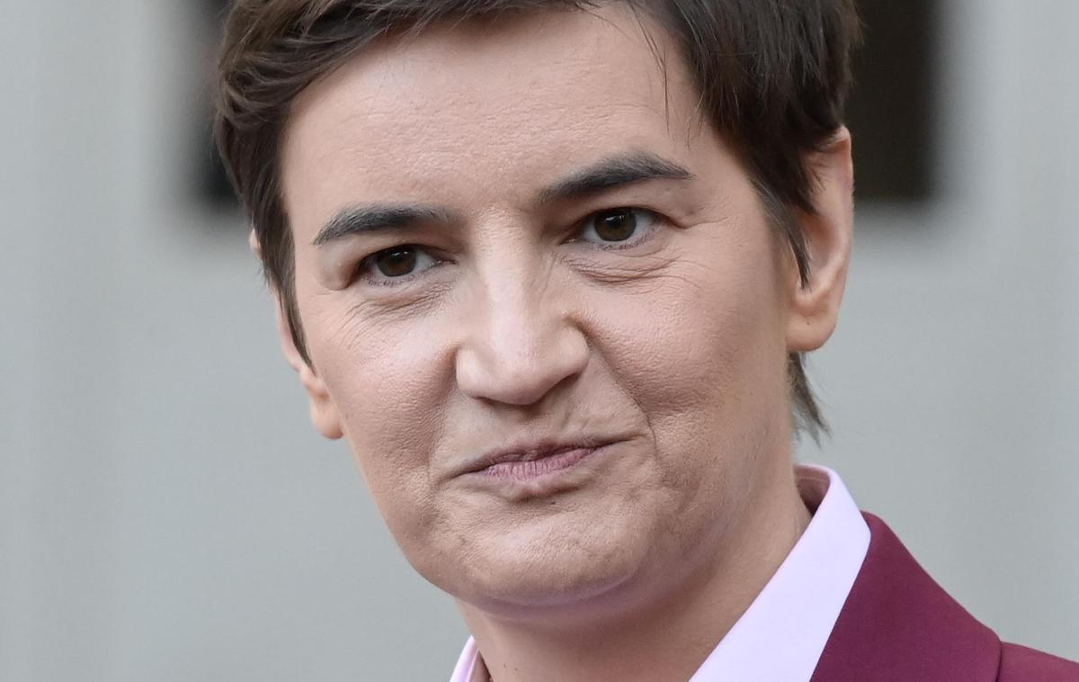 Ana Brnabić, srbska premierka | Brnabićeva je dejala, da je to, kar počne kosovski premier Albin Kurti, grožnja ne le za Srbe, ampak za celotno Evropo. Po njenem prepričanju ima Srbija v skladu z resolucijo 1244 Varnostnega sveta Združenih narodov pravico in tudi namen, da na to območje pošlje določeno število vojakov. | Foto Reuters