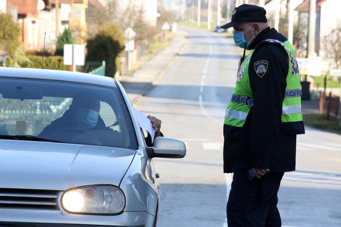 Hrvaška prepustnica | Foto: STA ,