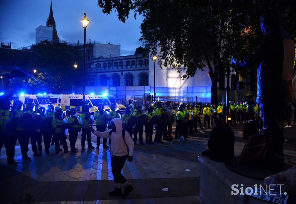 Protesti v Londonu