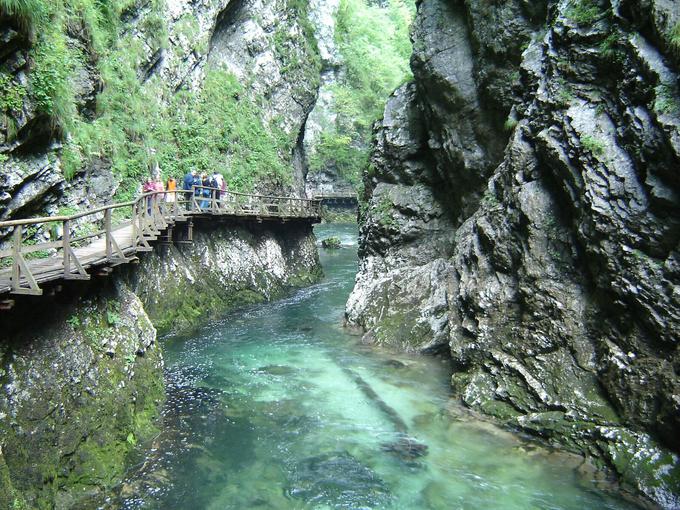 Blejski vintgar vabi na postanek. | Foto: 