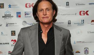 Bruce Jenner bo novo življenje kot ženska obeležil pred kamerami